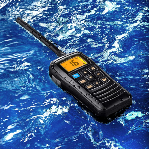 Radiotelefon morski IC-M37E, dryfujący i pływający, 6W, 12 godz. pracy Radiotelefon morski IC-M37E, dryfujący i pływający, 6W, 12 godz. pracy