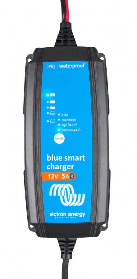 BPC120533064R Ładowarka Blue Smart IP65s 12/5 + wtyk DC
